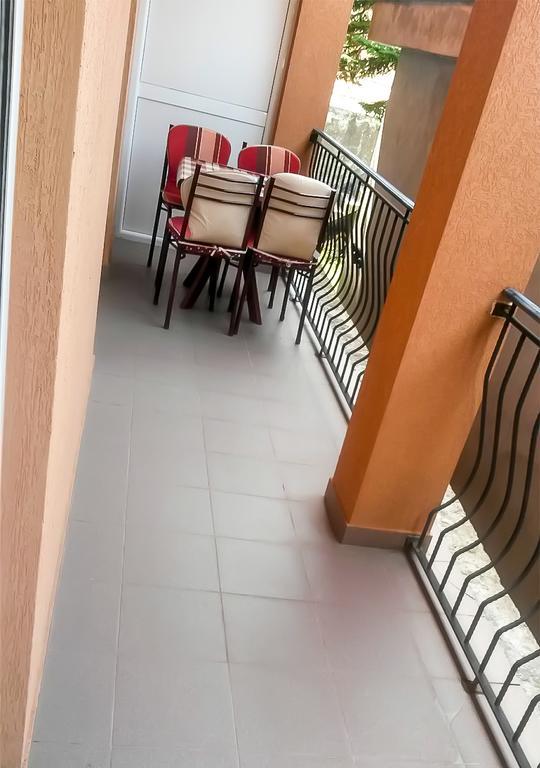 Apartments Sergej Sutomore Extérieur photo